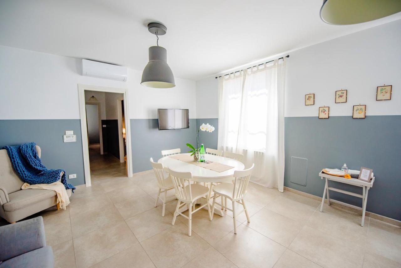 Beach Apartment In The Center Санремо Экстерьер фото
