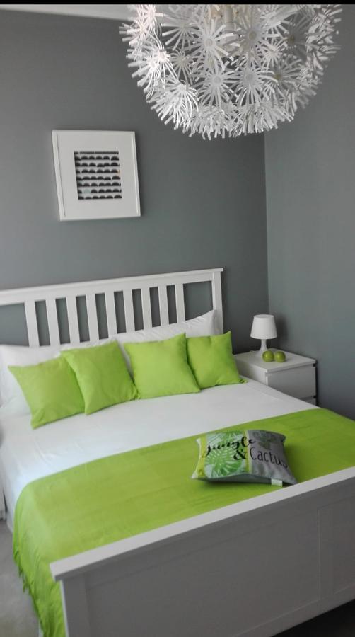 Beach Apartment In The Center Санремо Экстерьер фото